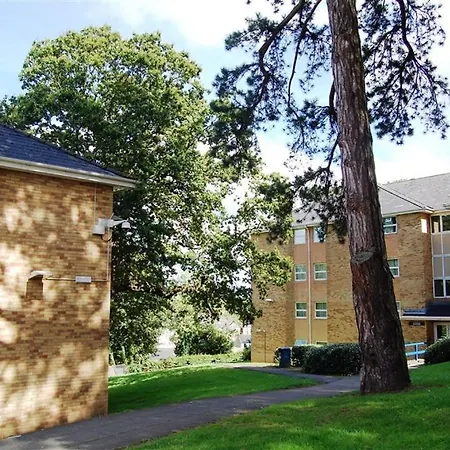 Plas Gwyn Halls, Cardiff Met University Exterior photo